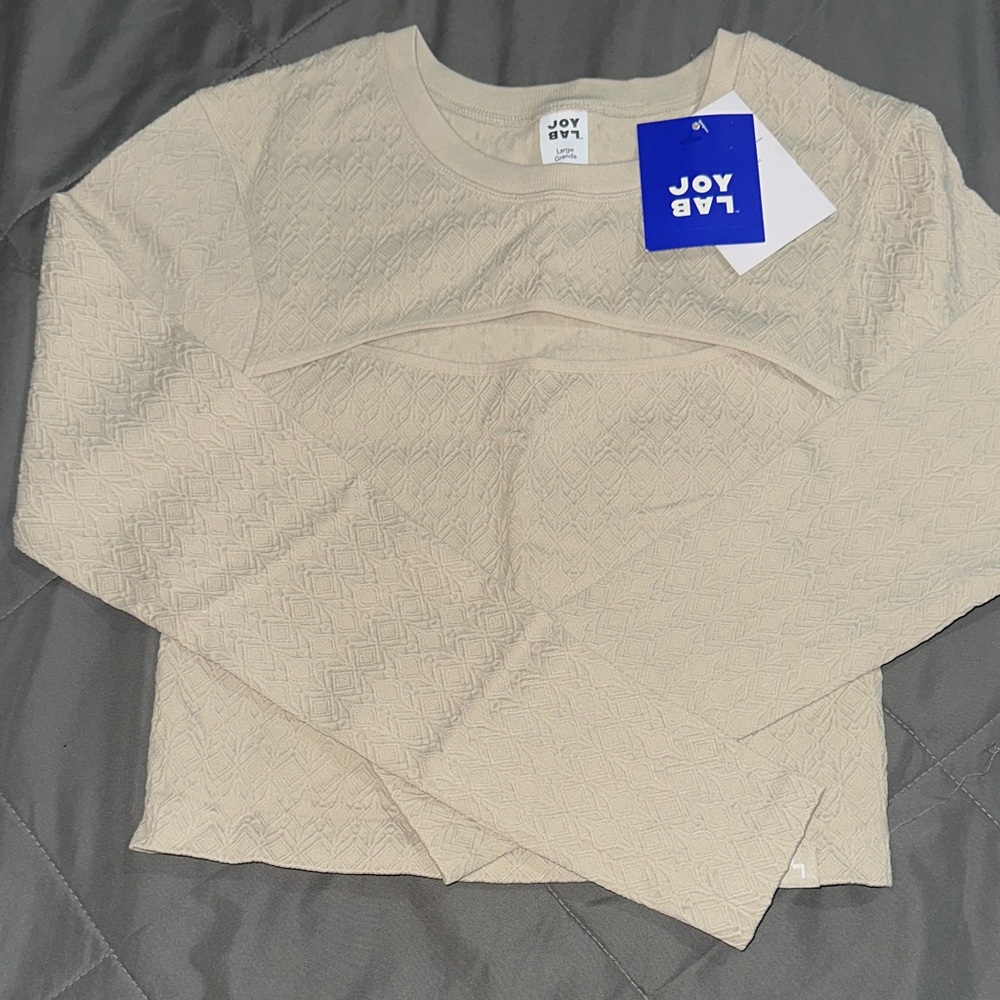 Women’s Joy Lab cropped tan/cream tee - long sleeve, size large